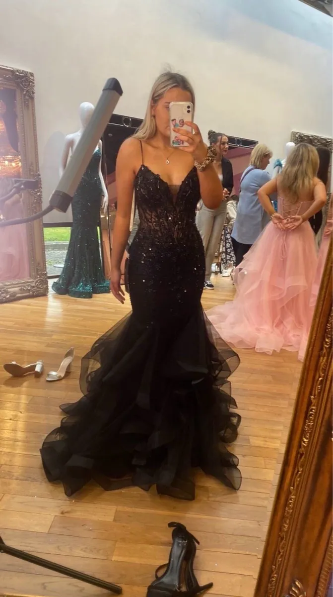 Debs dress - Image 2
