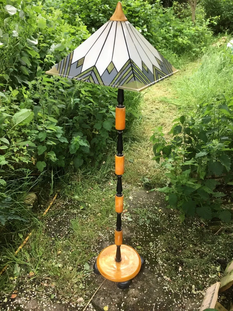 Funky 70's designer Standing lamp. - Image 1