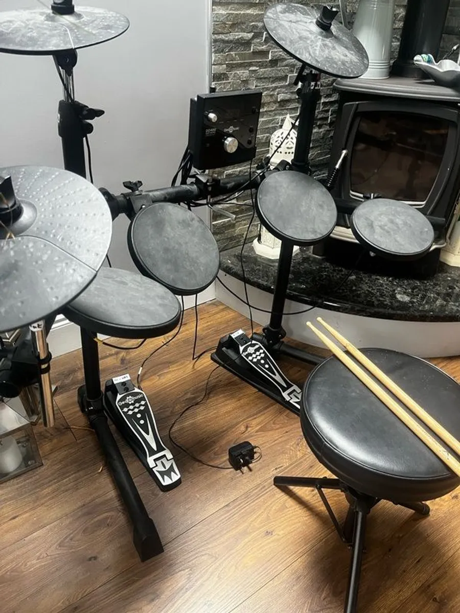 Drum Kit - Image 4