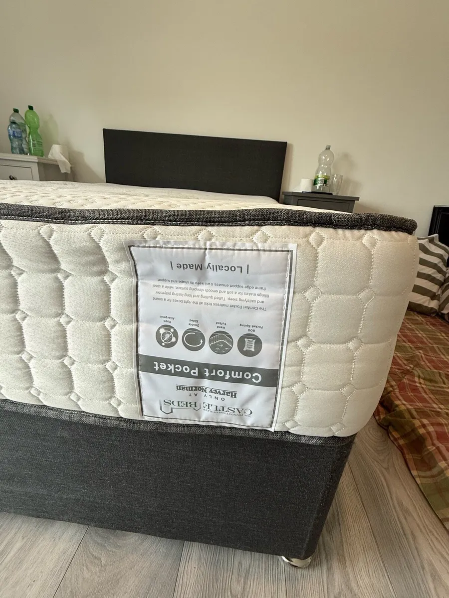 Double bed & mattress,like new - Image 1
