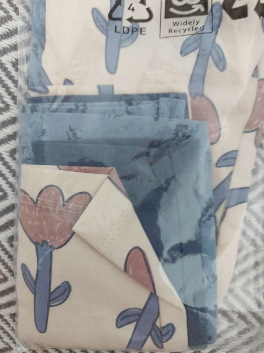 Baby clothes - Image 2