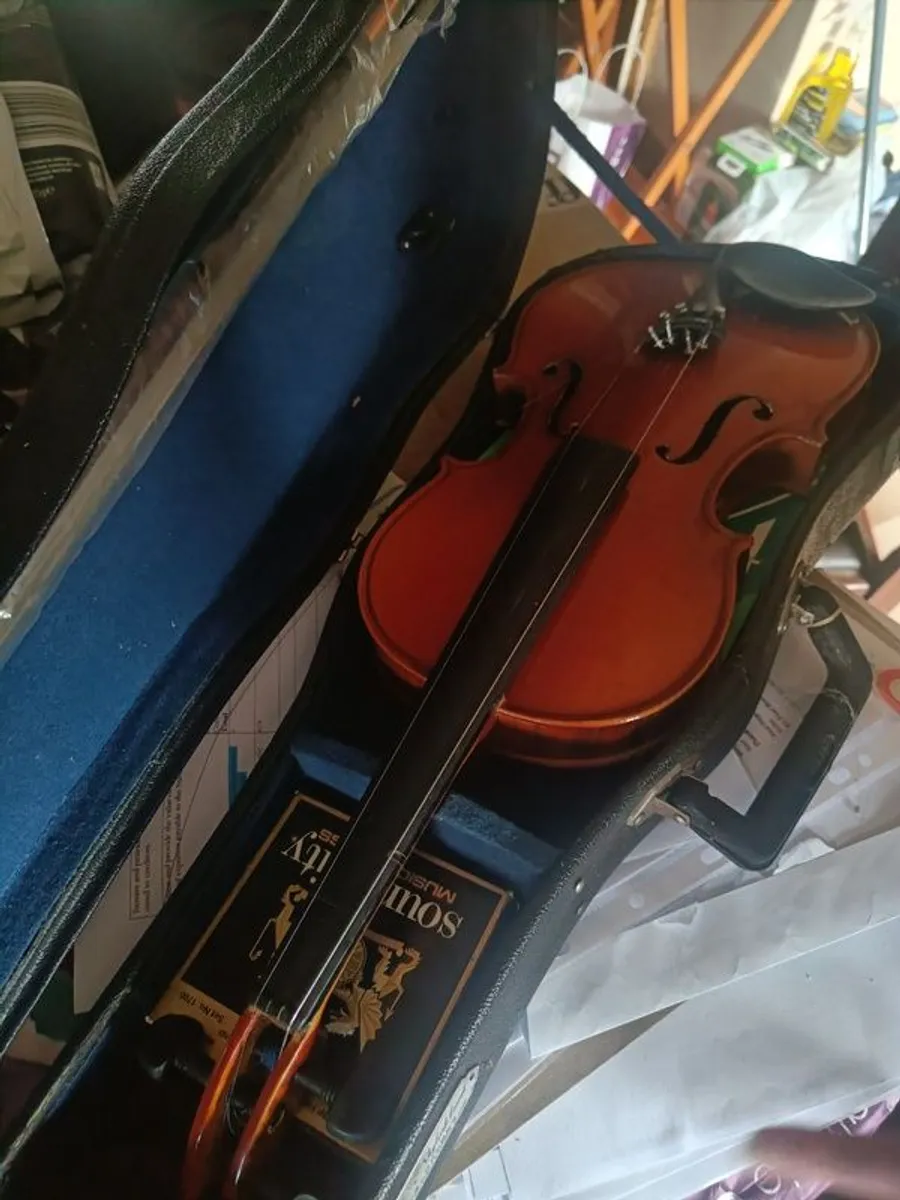 Violin - Image 1