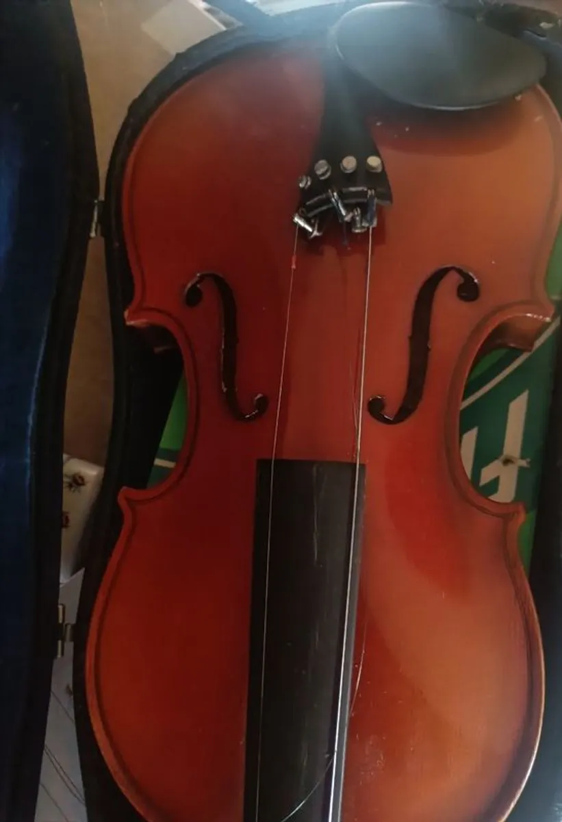 Violin - Image 2