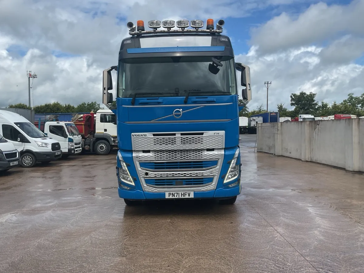 2021 Volvo FH540 G/T 6x4 Rear Lift Tag - Image 2