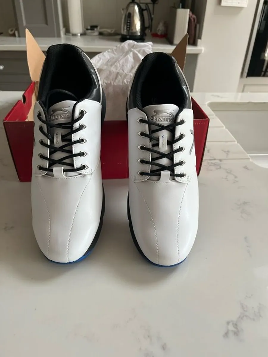 golf shoes - Image 2