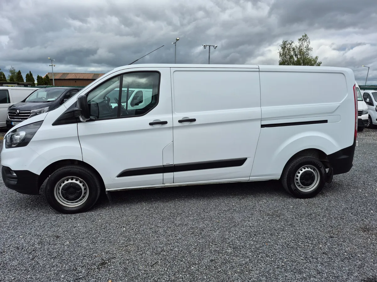 FORD TRANSIT CUSTOM LWB INCLUDES VAT - Image 4