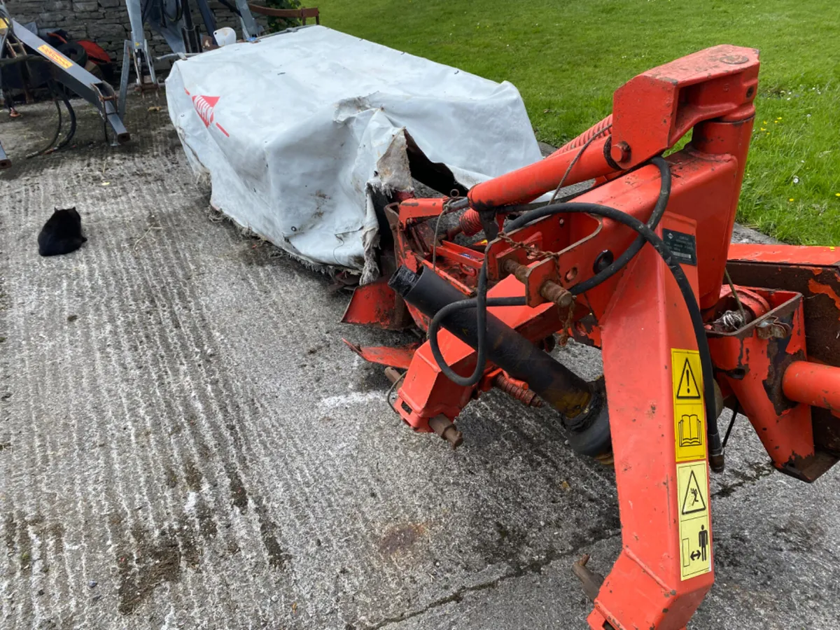 Kuhn gmd 600 mower - Image 3