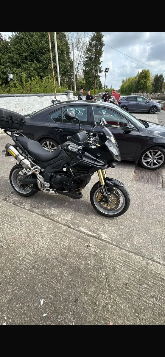 Triumph Other 2009 - Image 2
