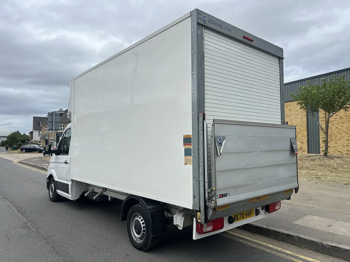 2020 Volkswagen Crafter Luton Box Van - Image 3