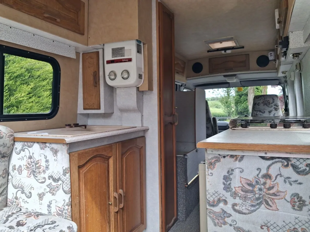 Campervan/motorhome - Image 3