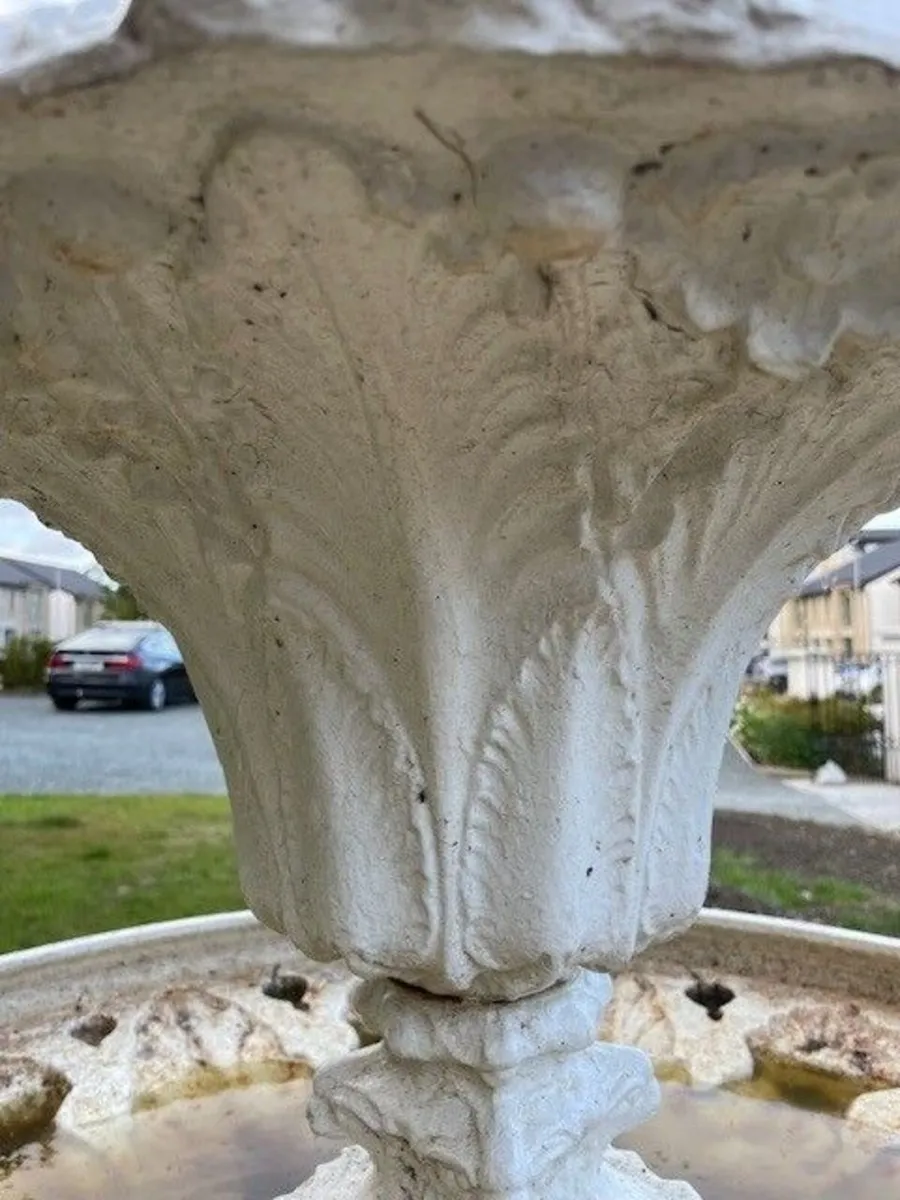 Antique Water Fountain . Large Three Tier Cast Iro - Image 1
