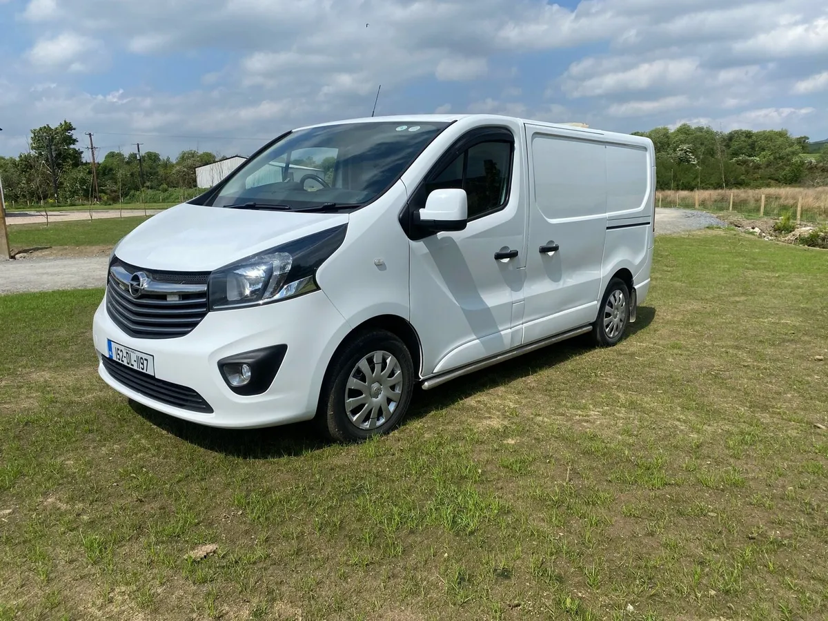152 Vivaro Swb sportive,   Trafic , primastar, - Image 4