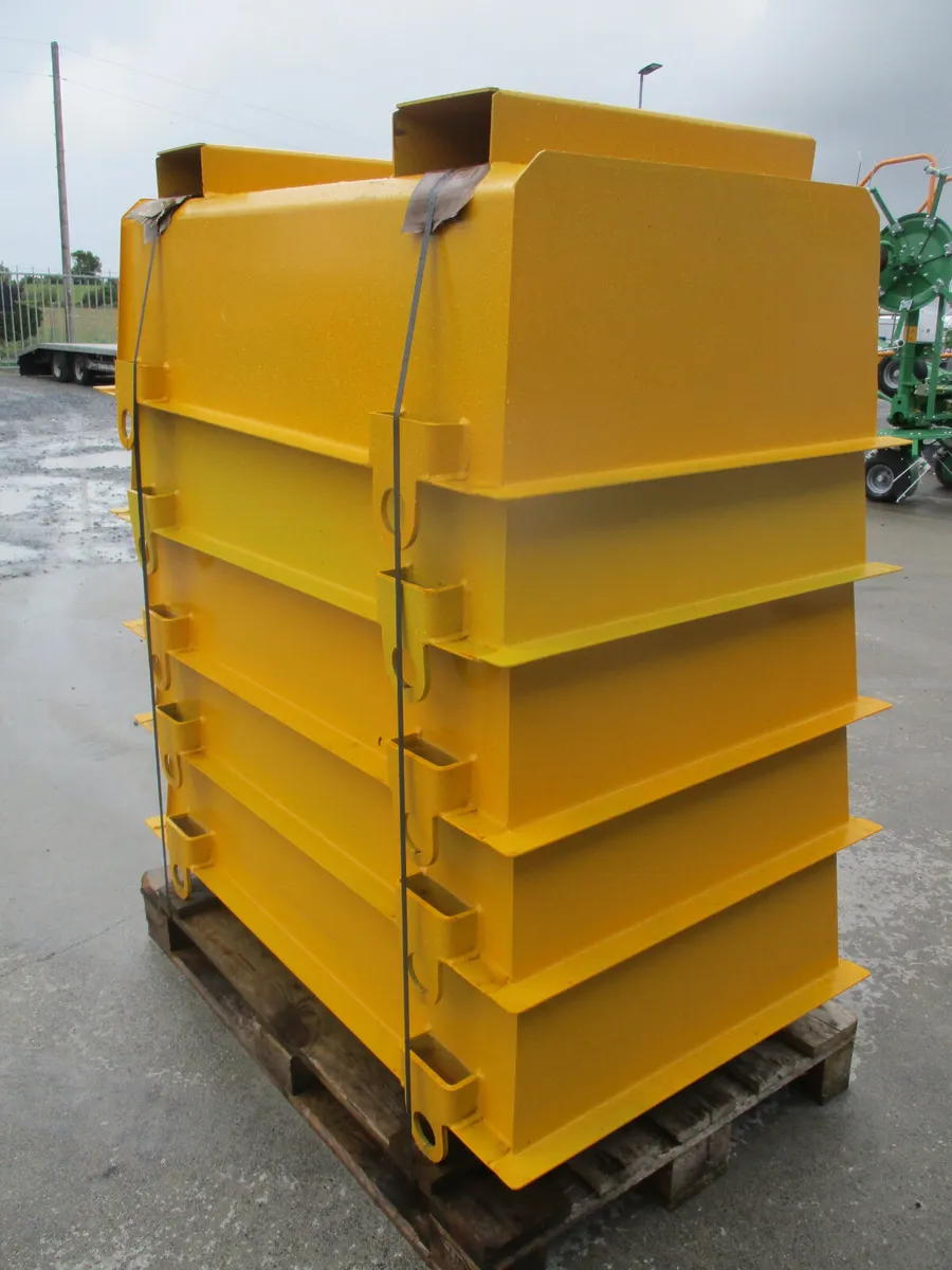 motar concrete steel bin /tubs - Image 4