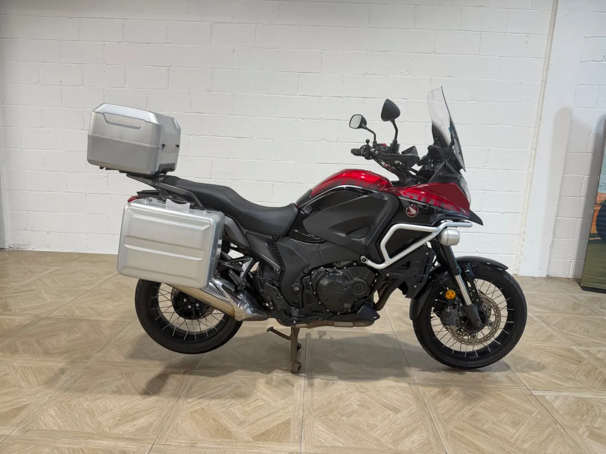 Honda VFR 1200 Crosstourer - Image 1