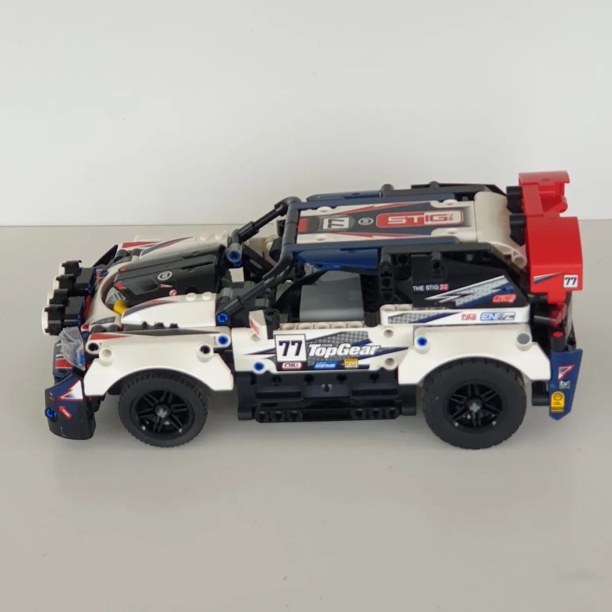 Lego Technic top gear rally car app controlled - Image 3