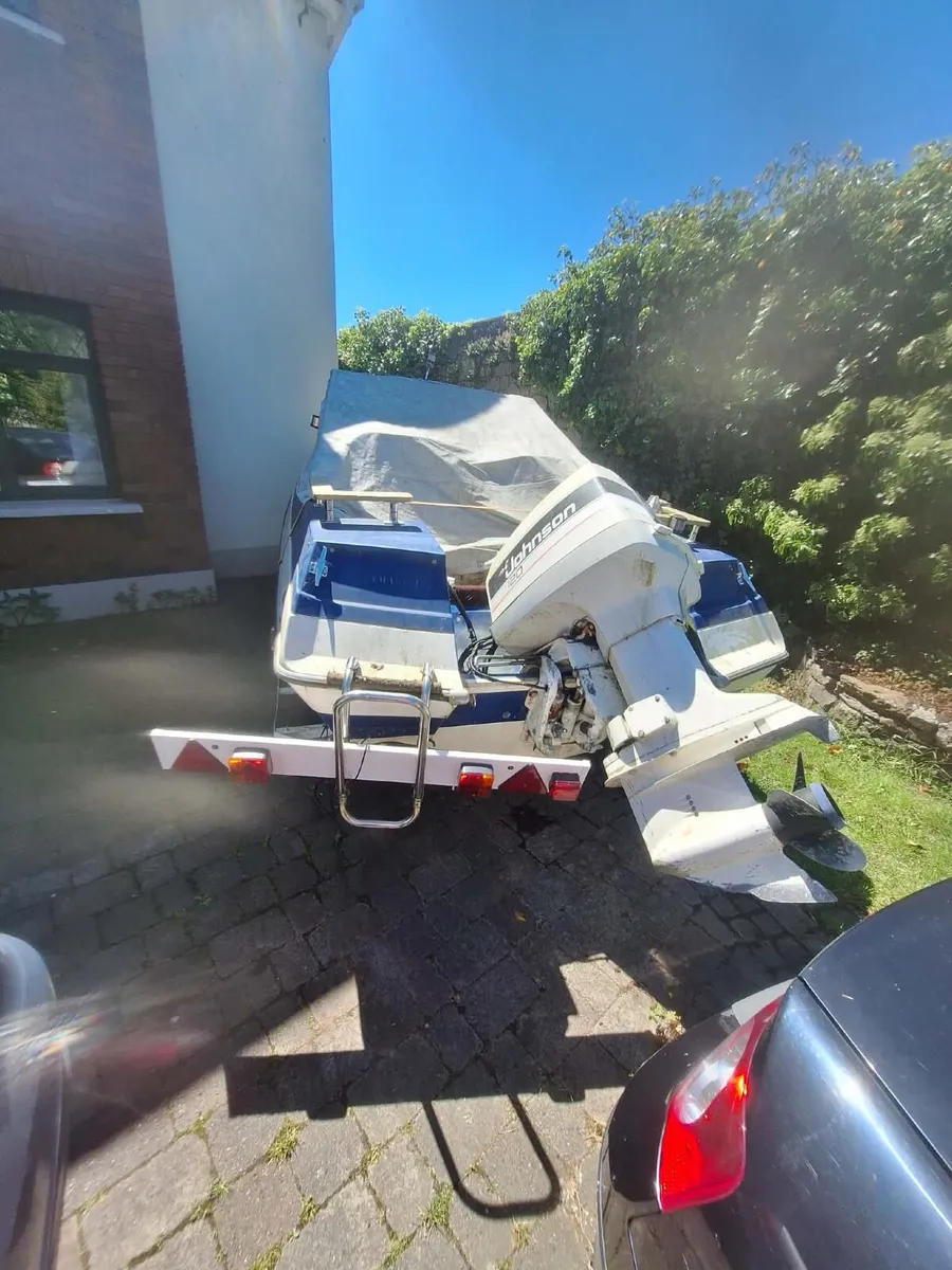 Boat + Trailer – €2,100 - Image 2