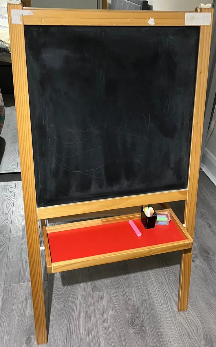 Kids writing board - Image 1