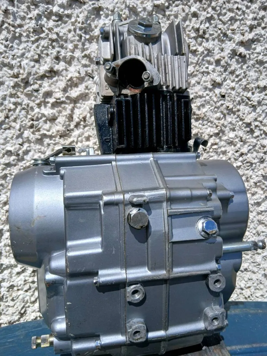 Lifan 110 engine €200 - Image 3