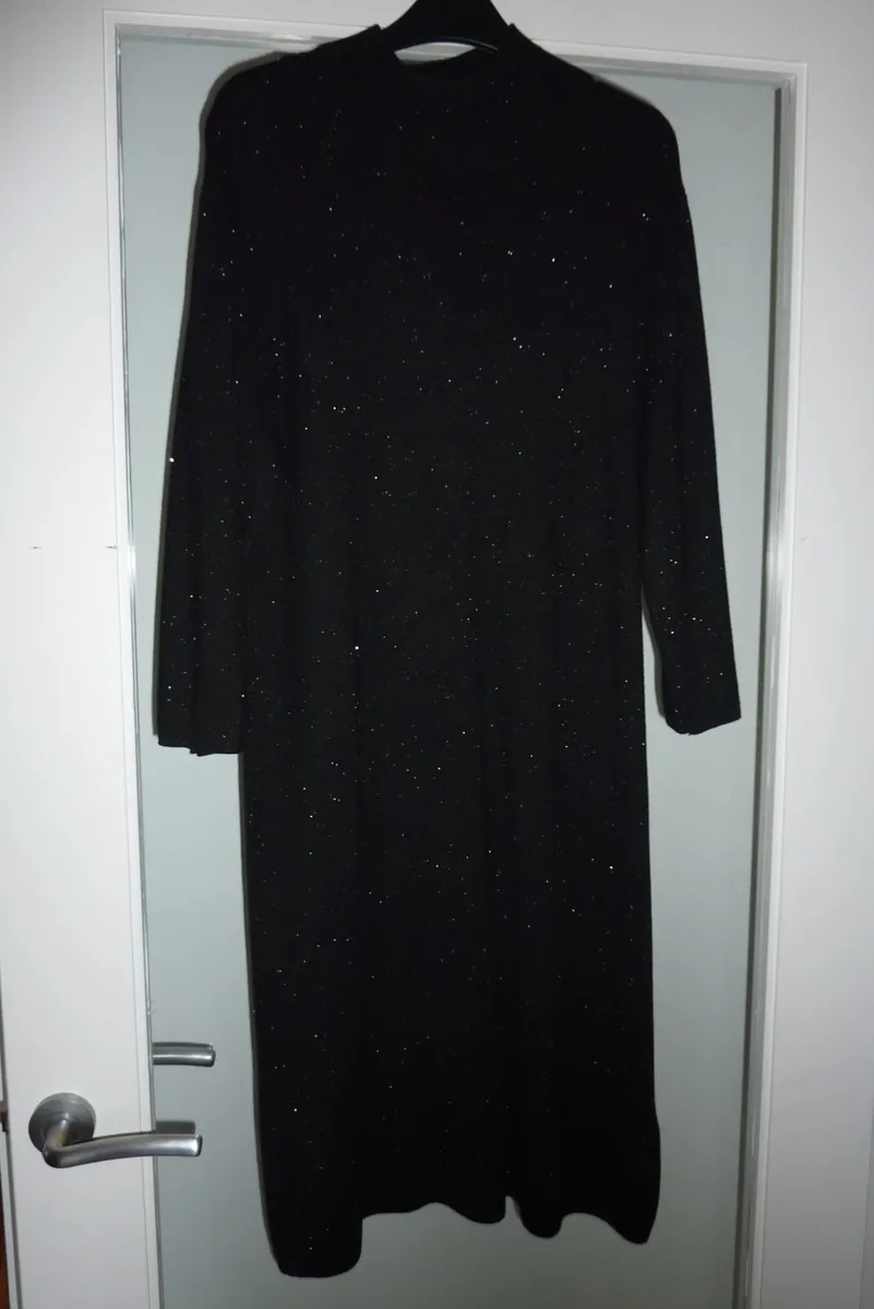 Black dress - Image 1