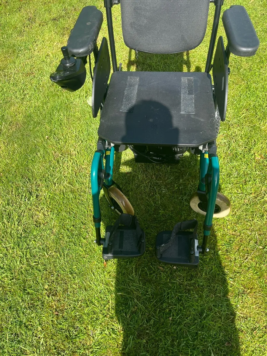 Electric Wheelchair - Image 3