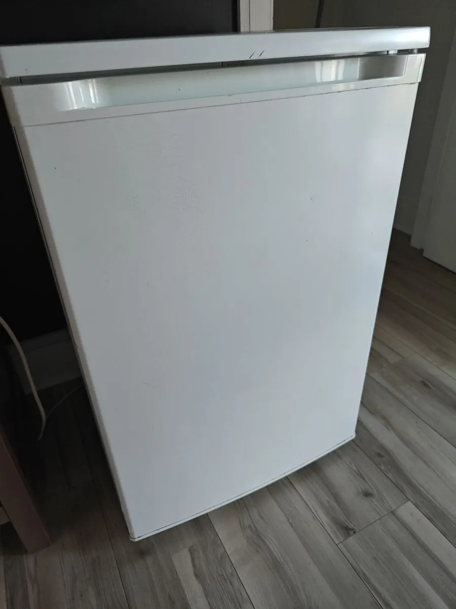 Under the counter 3 drawer freezer - Image 2