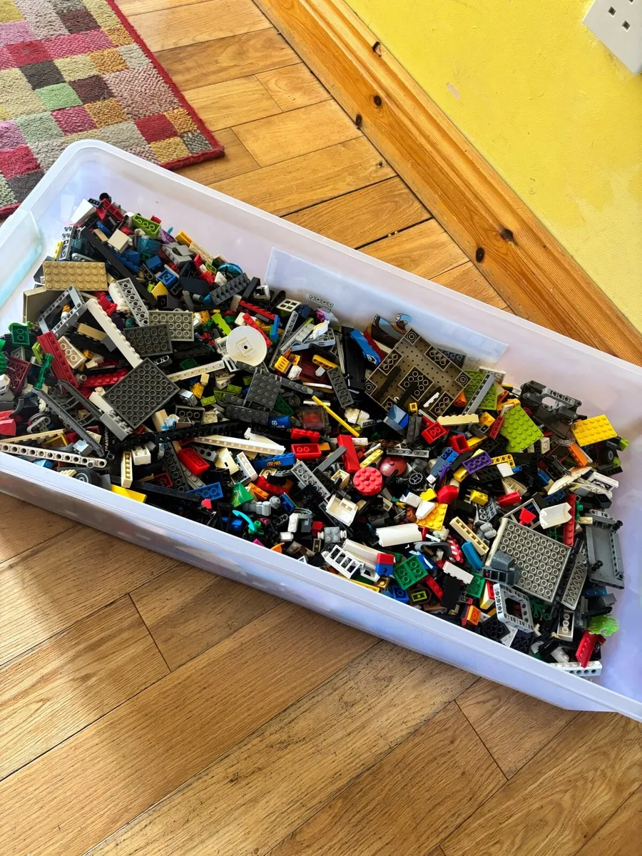 Lego - Image 2