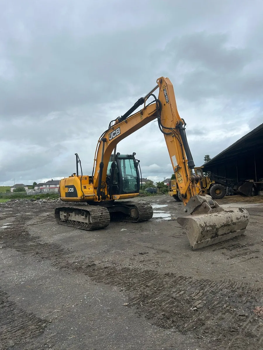 Jcb js130lc - Image 1