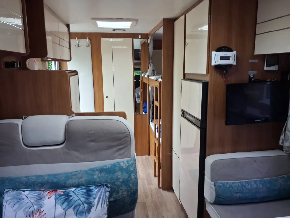 2018 Camper Van. 7 sRimor Katamarano Sound - Image 4