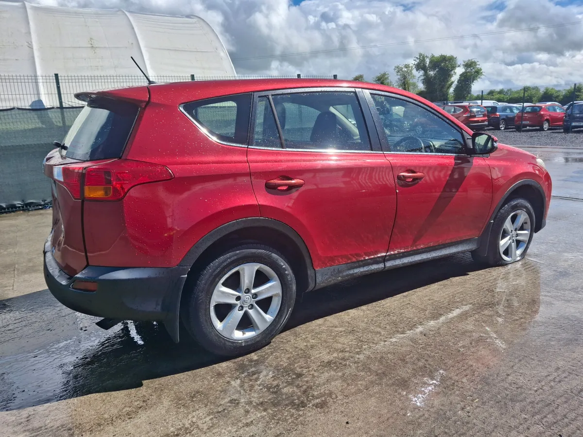 2014 Toyota Rav-4  2.0 D4D - Image 4