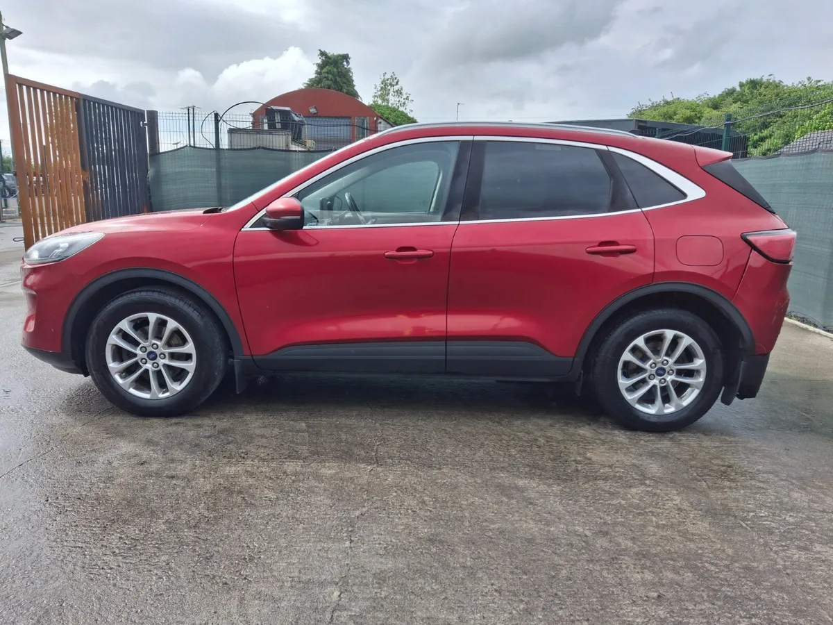 202 Ford Kuga  Titanium  1.5 Diesel - Image 2