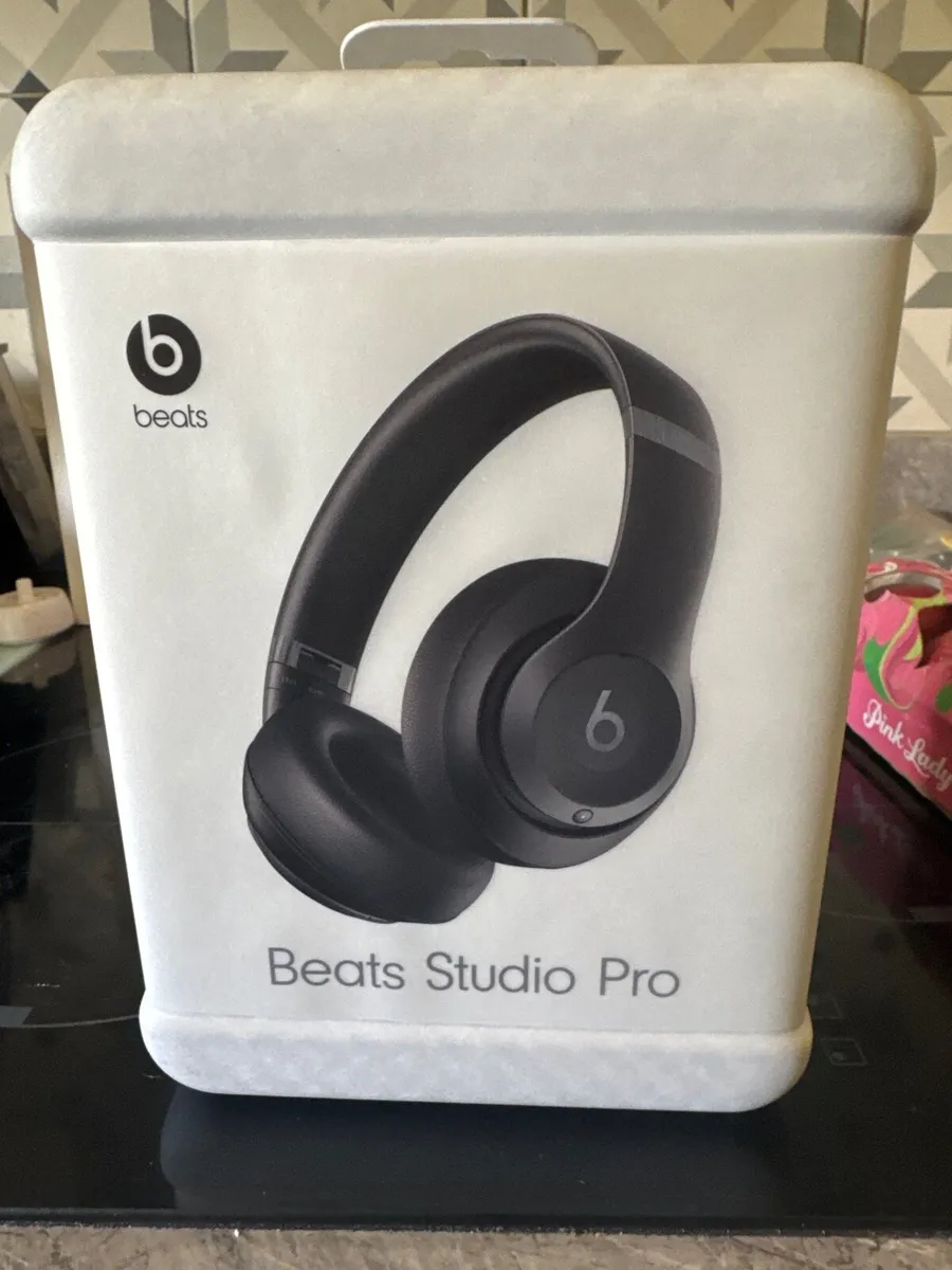 Beats Studio pro (unopened) - Image 1