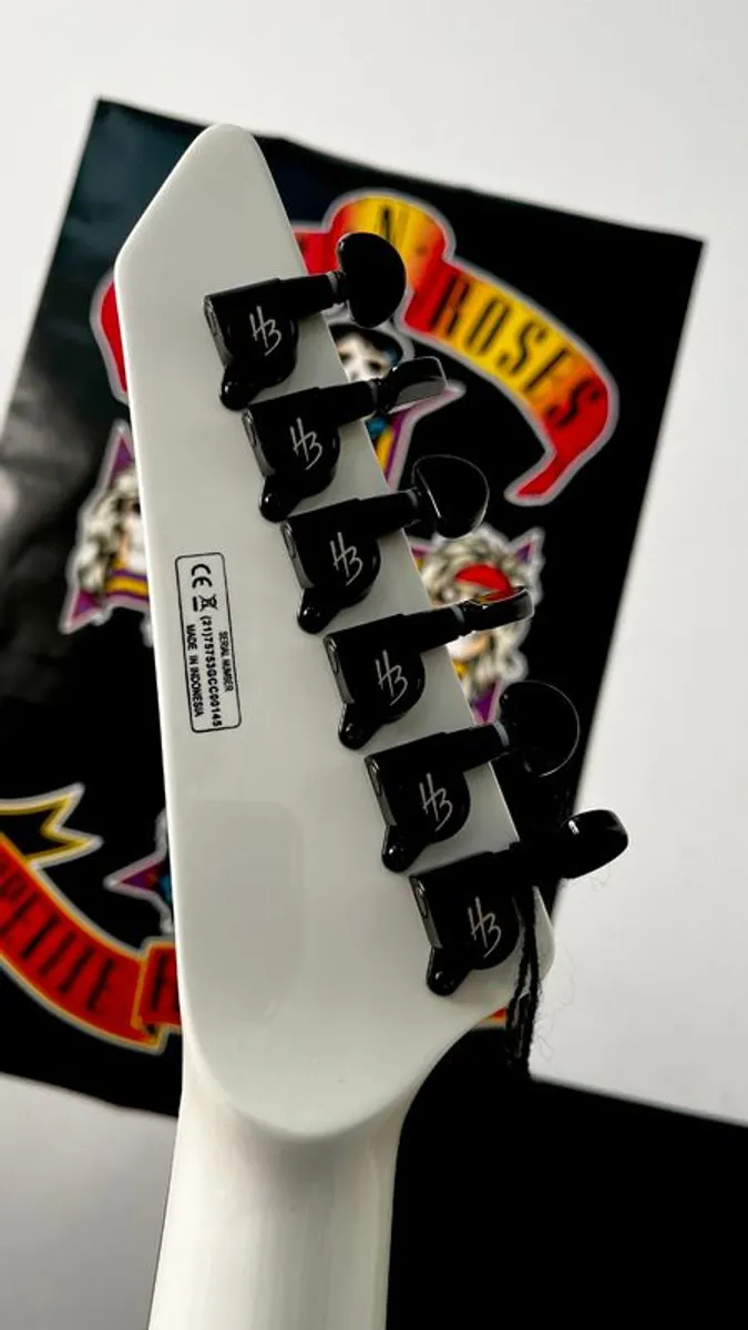 Harley Benton EX-84 Modern EMG VW, INCLUDING Thomann Hard Case - Image 4