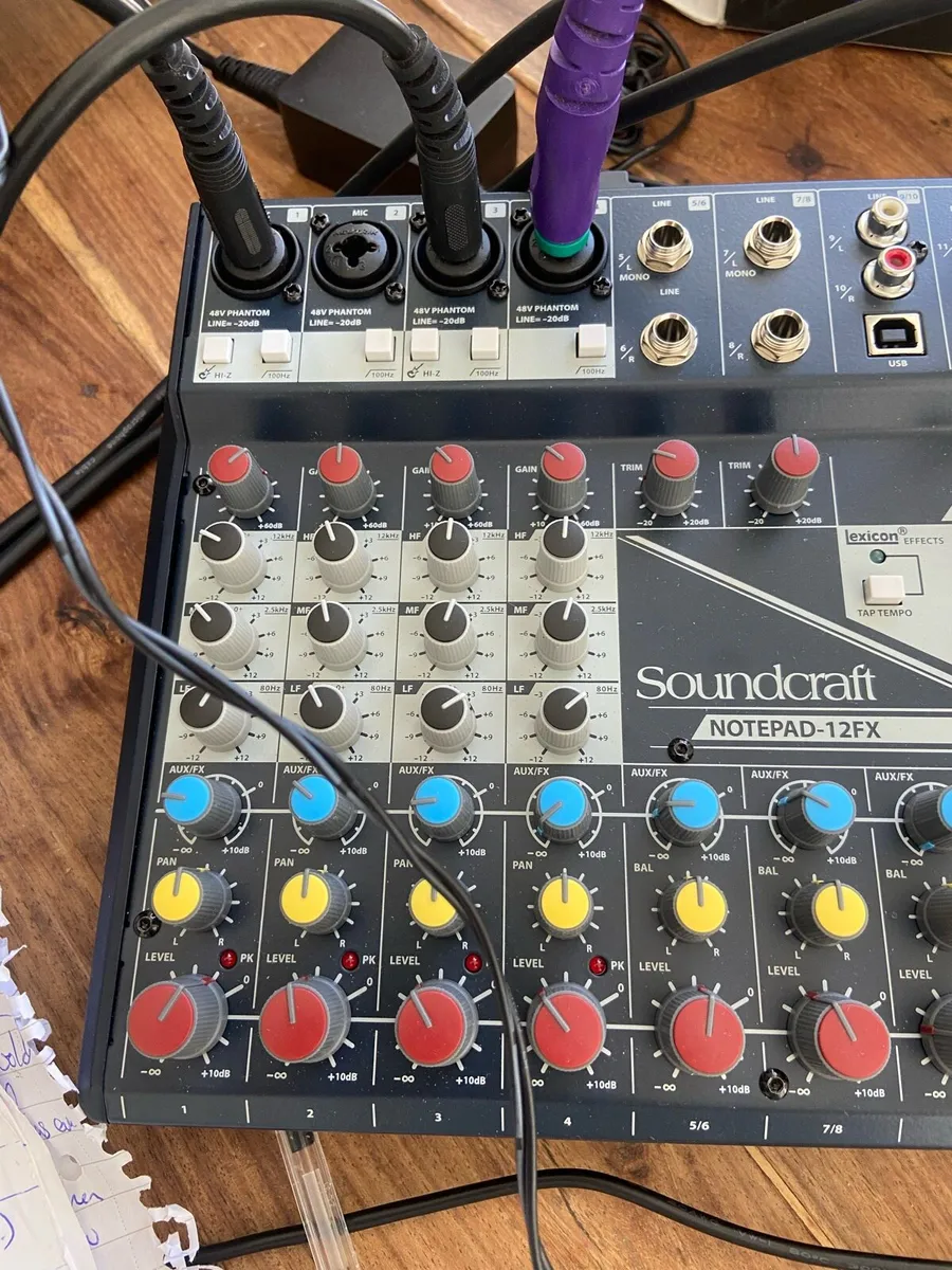 Soundcraft Fx12 mixer Desk - Image 2