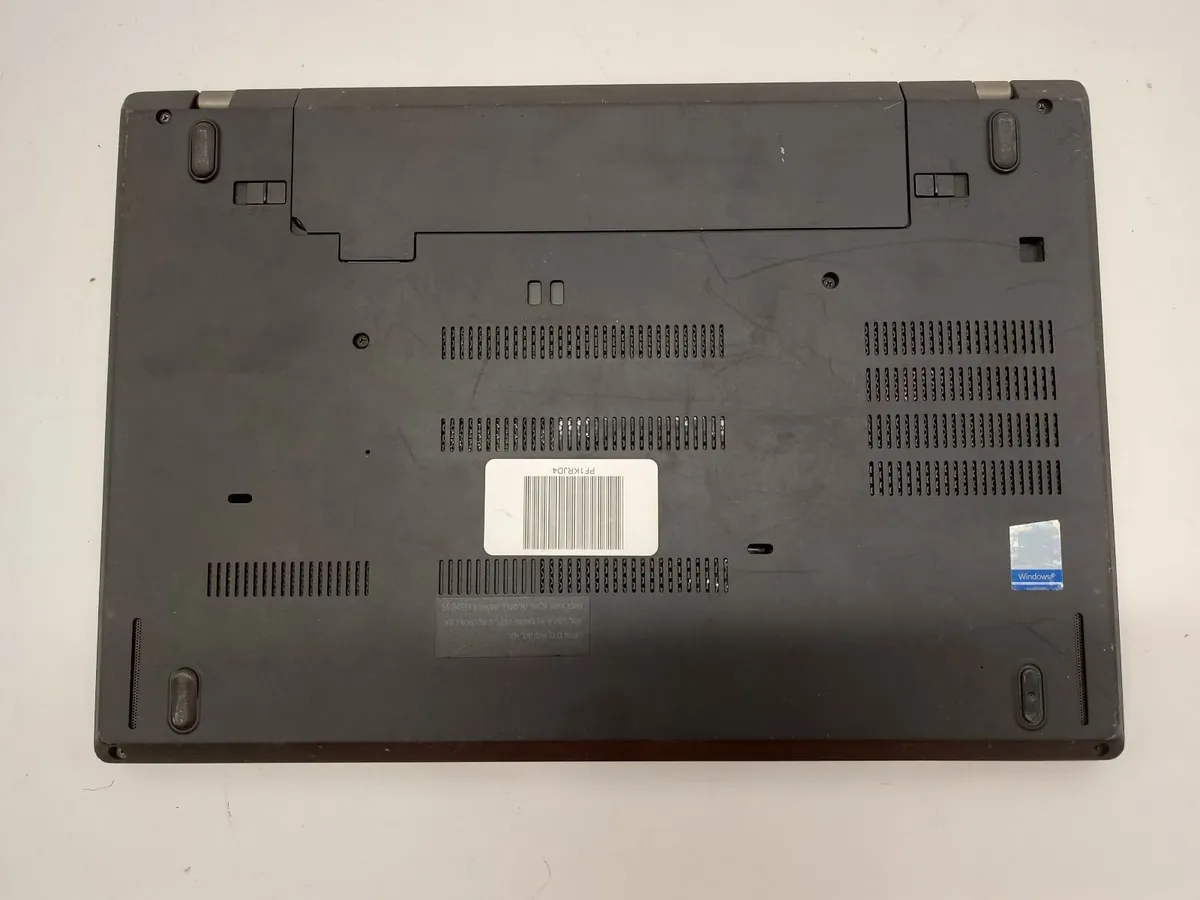 Online Laptop Clearance Auction - Image 1