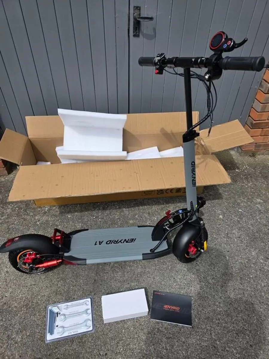 electric scooter , brand new , 6 months warranty, ienyrid  A1 - Image 4