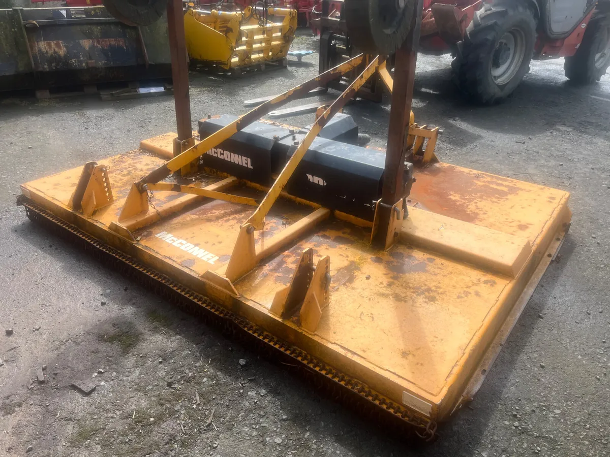 Used McConnel 9FT Rhino Grass Topper - Image 2