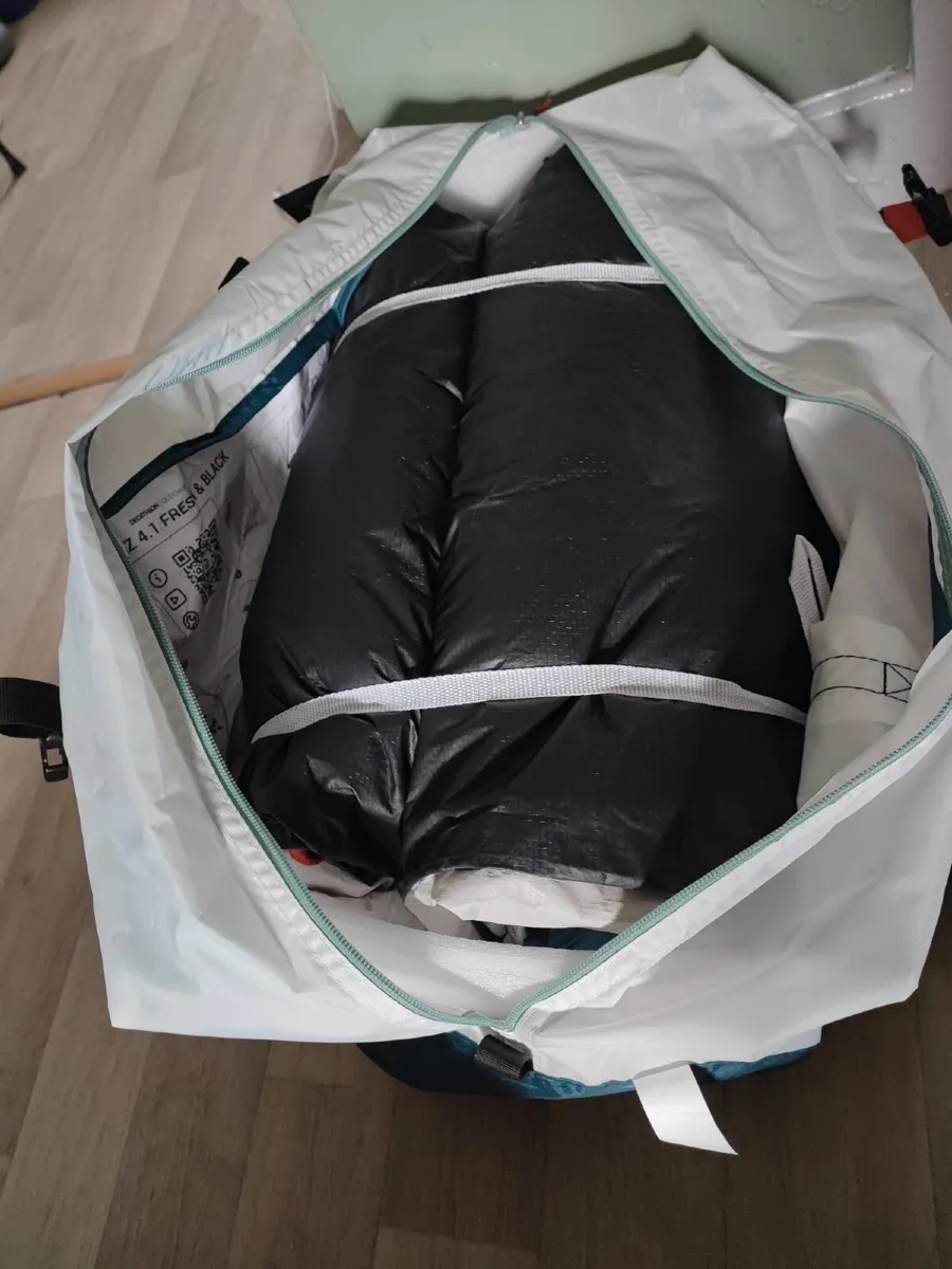 4 person tent - Image 3