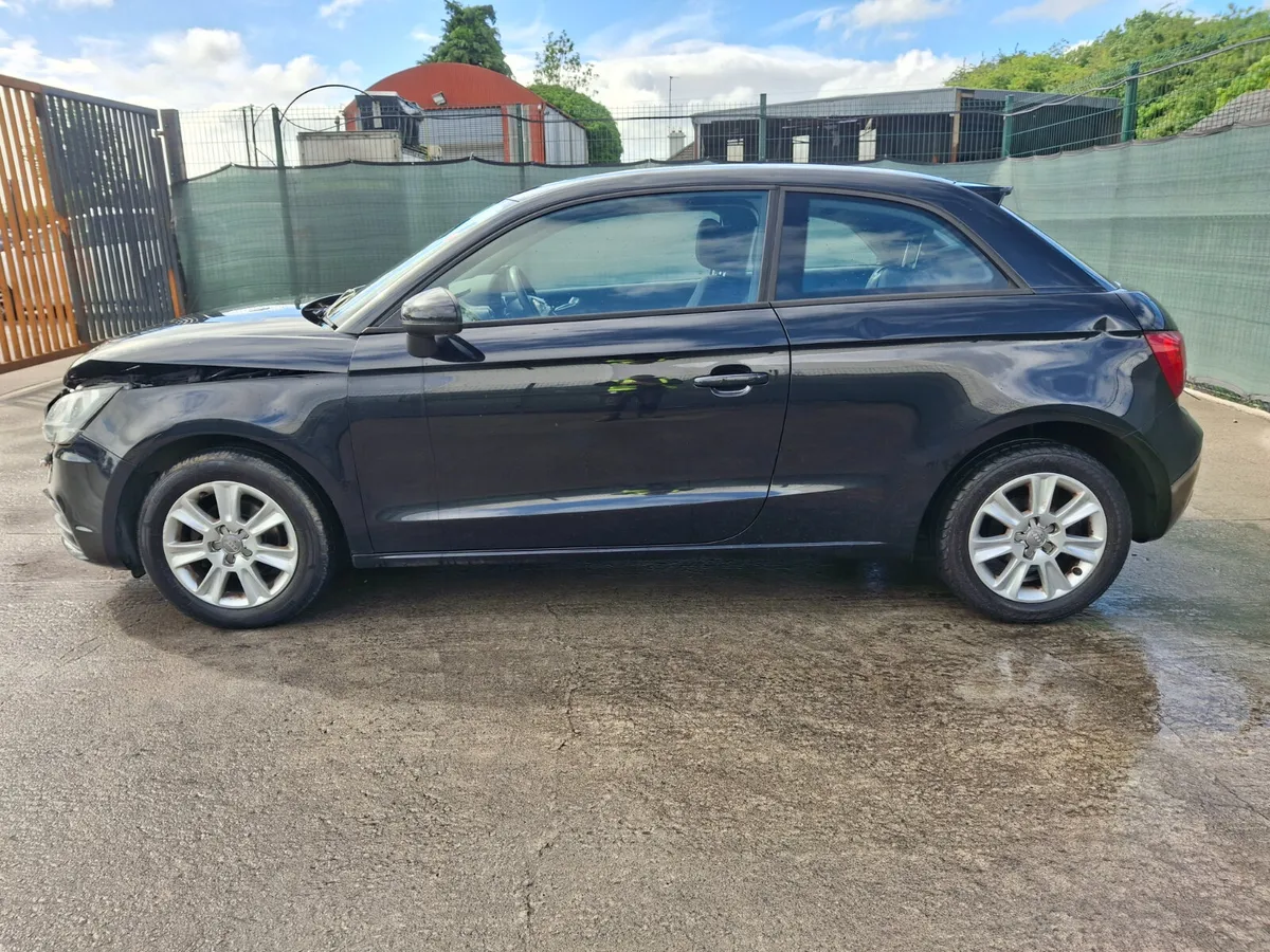 2013 Audi A1  1.2 Tfsi - Image 2