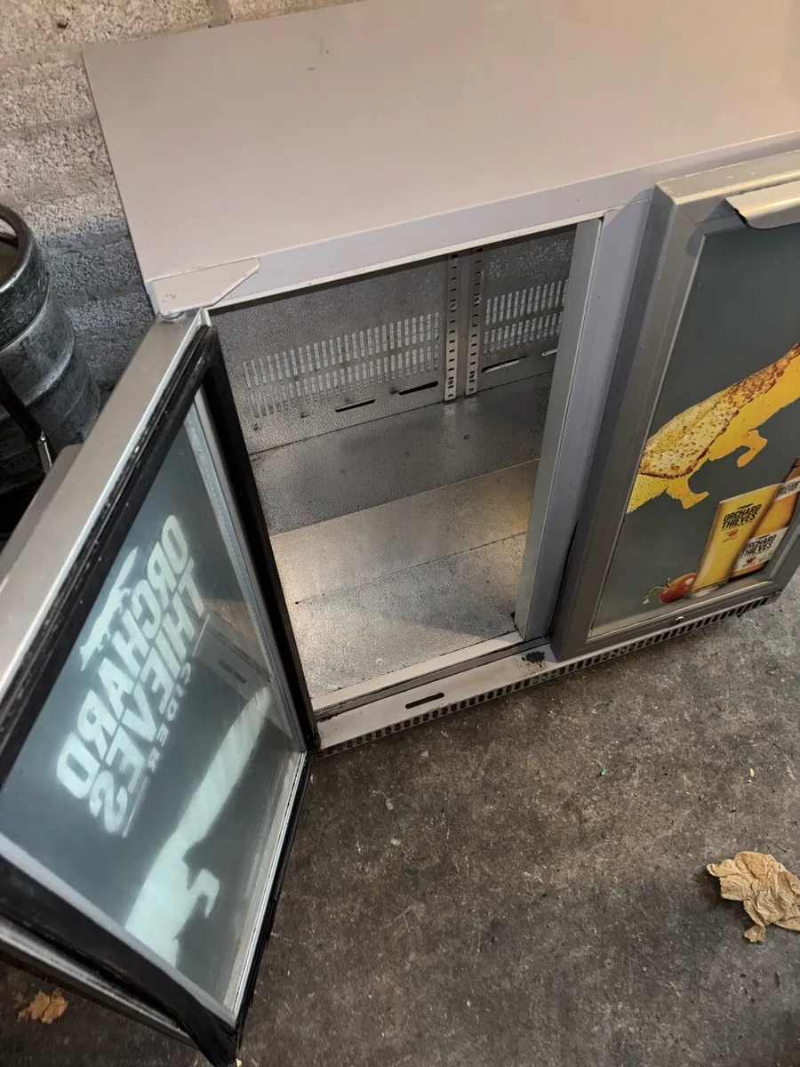 Second hand bar fridge - Image 3