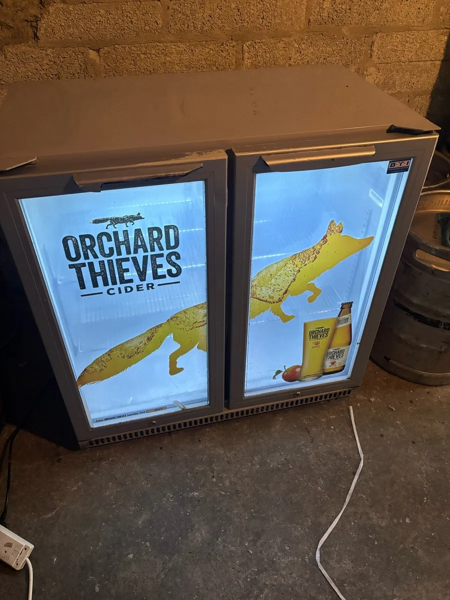 Second hand bar fridge - Image 1