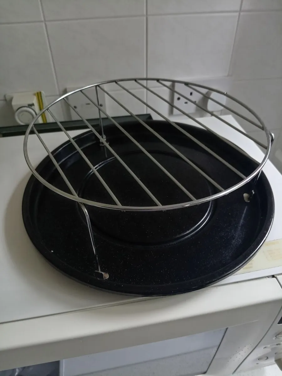 Sharp Microwave Grill & Oven 900w - Image 3