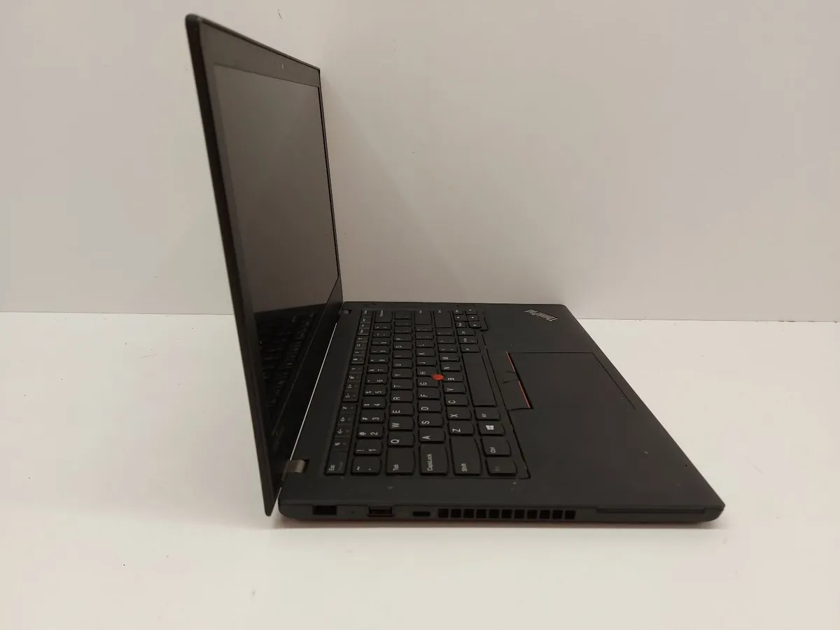 Online Laptop Clearance Auction - Image 2
