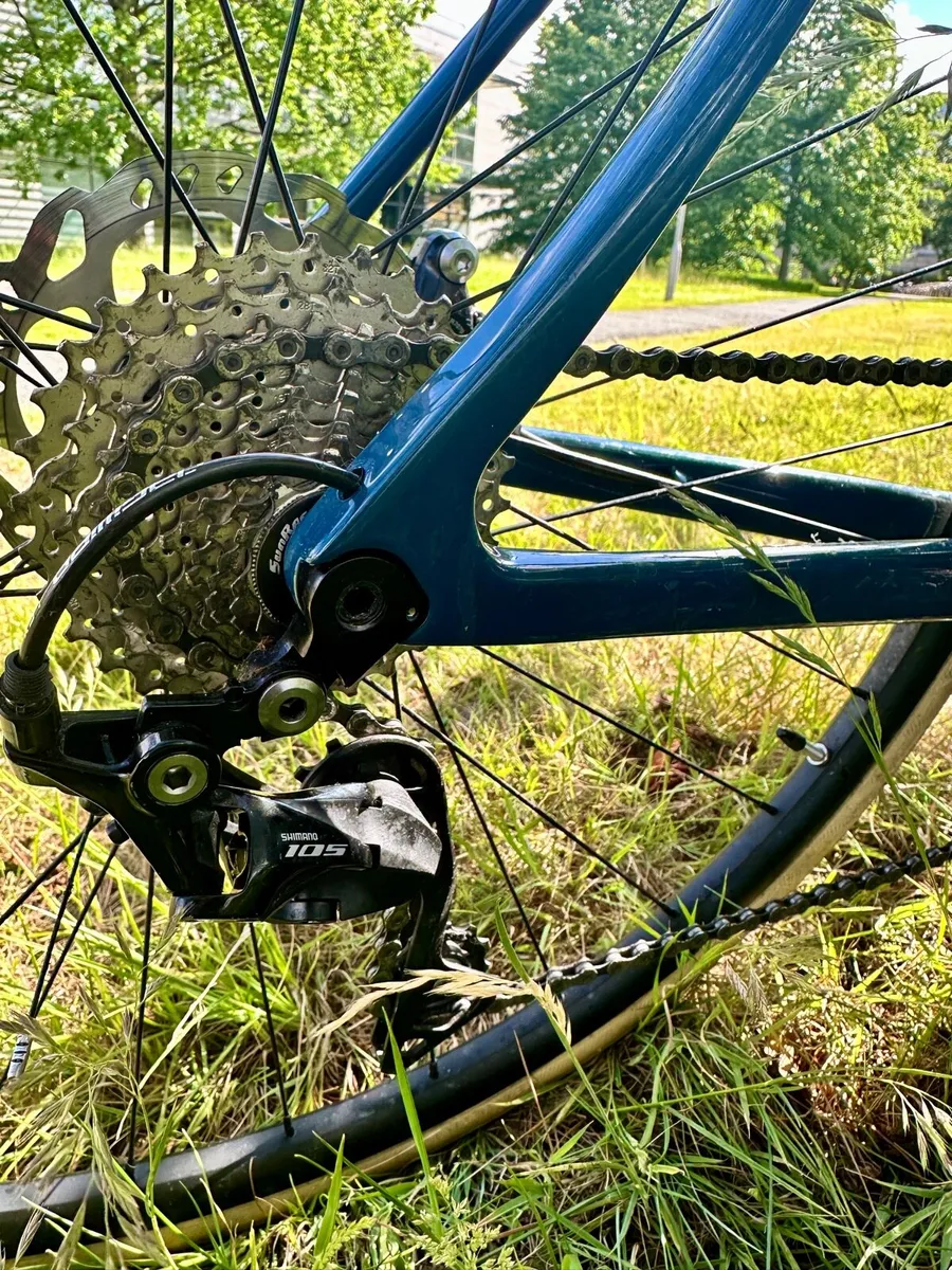 Carbon Fiber Road Bike - Image 3