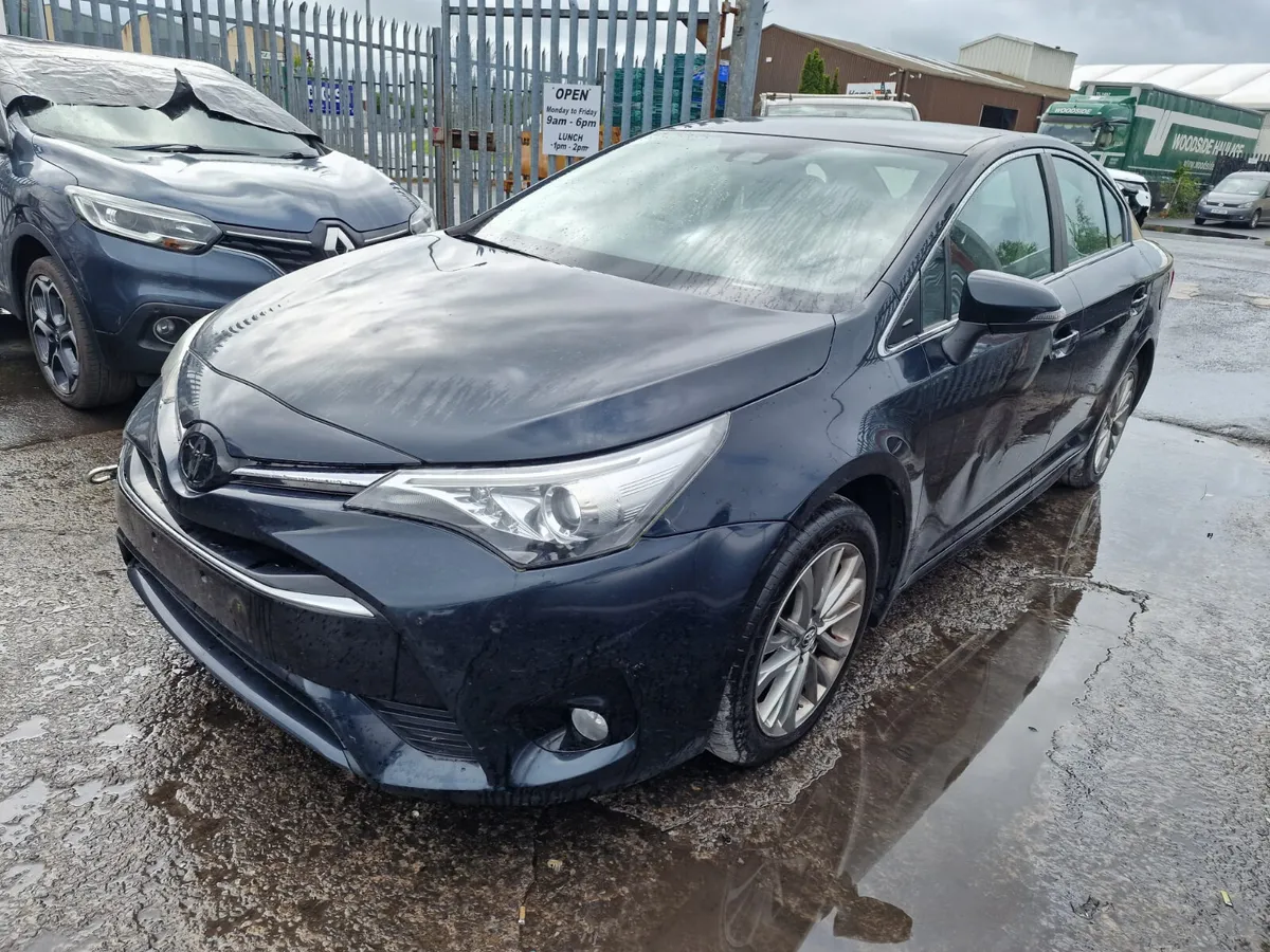 15 TOYOTA AVENSIS  2.0 D (N47) FOR BREAKING - Image 2