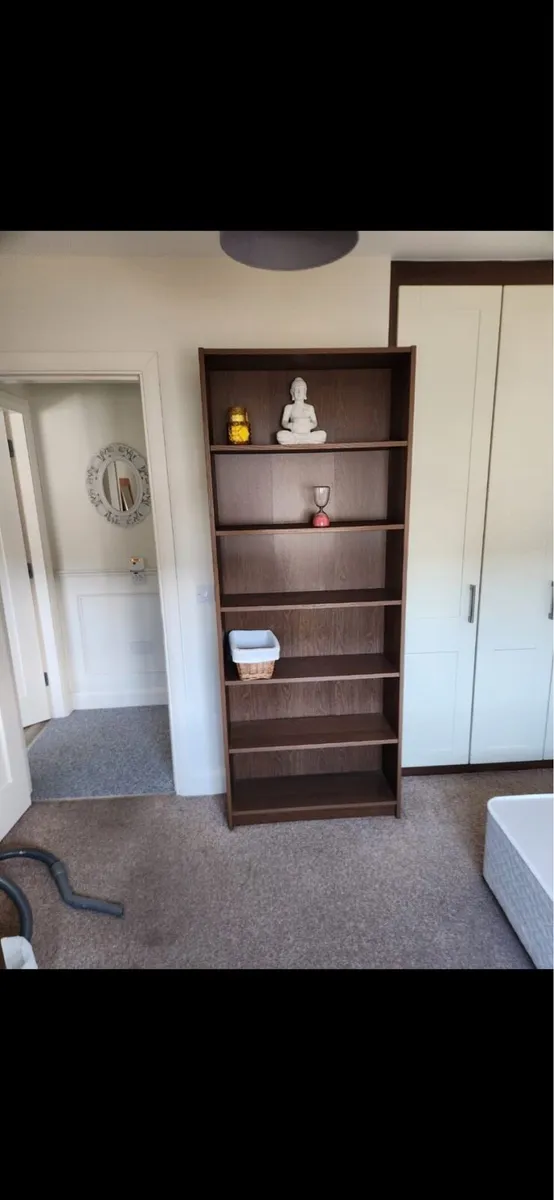 Shelving unit
