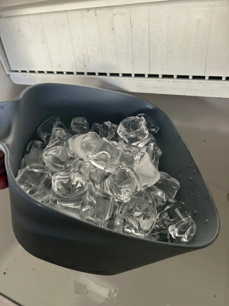 Commercial Ice machine pub / restaurant equipment - Image 4