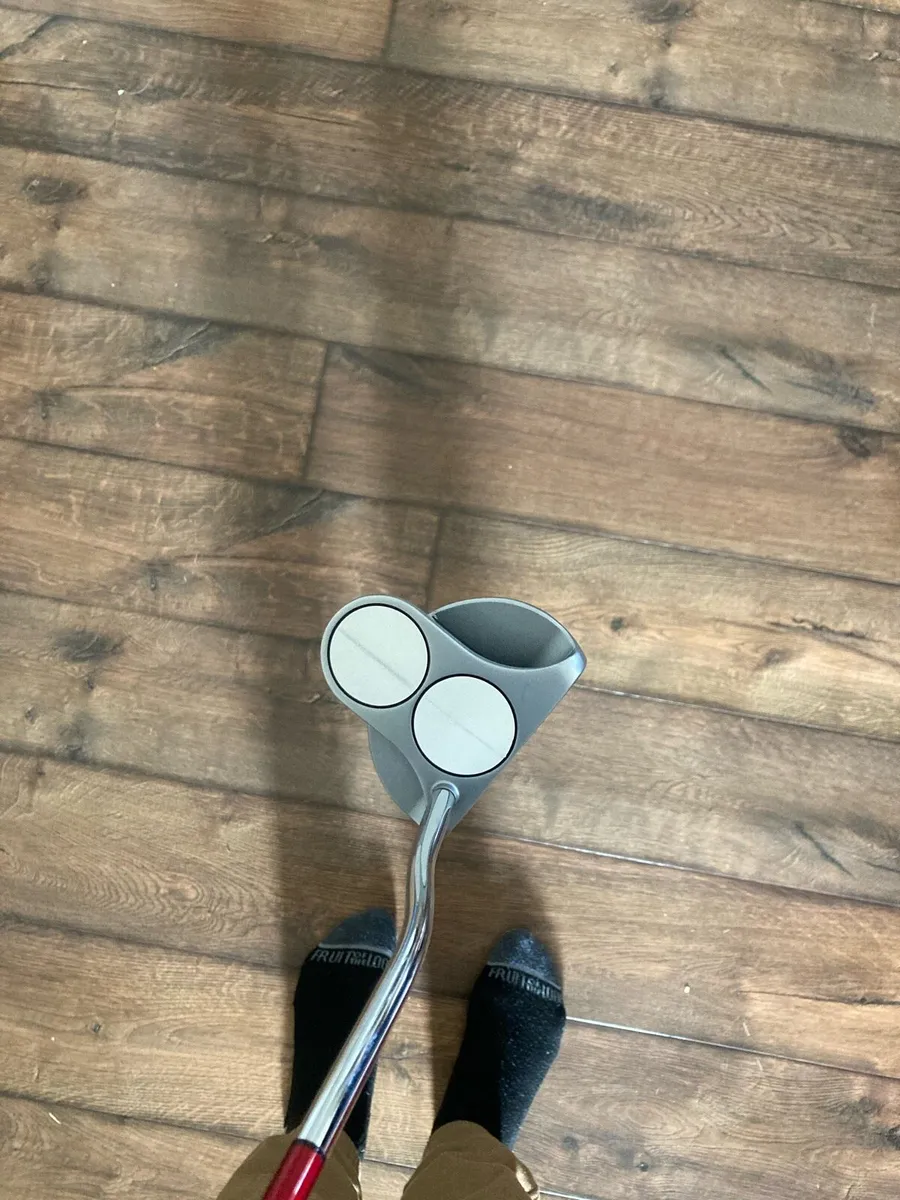 Left Handed Odyssey white hot OG putter - Image 3