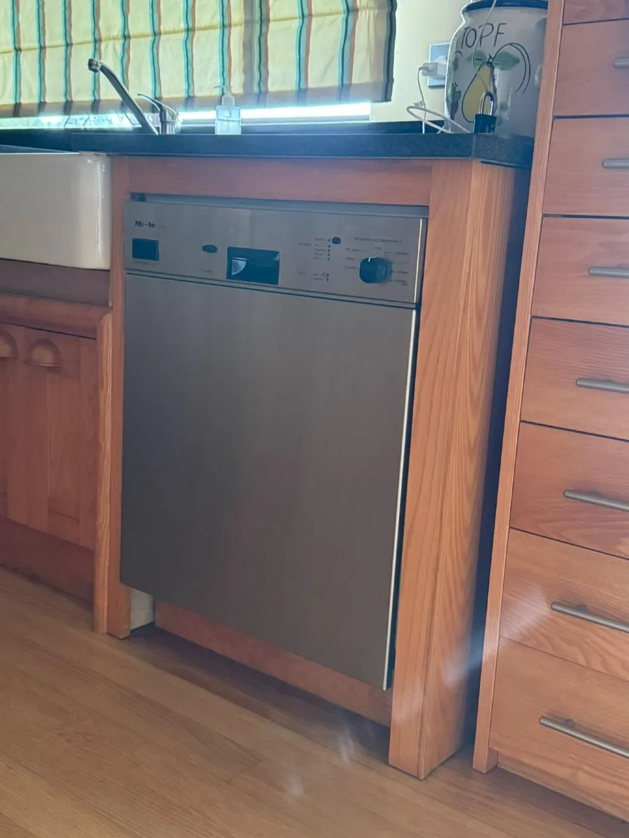 Miele Dishwasher - Image 1