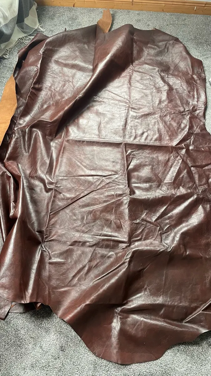 Upholstery leather hide - Image 1