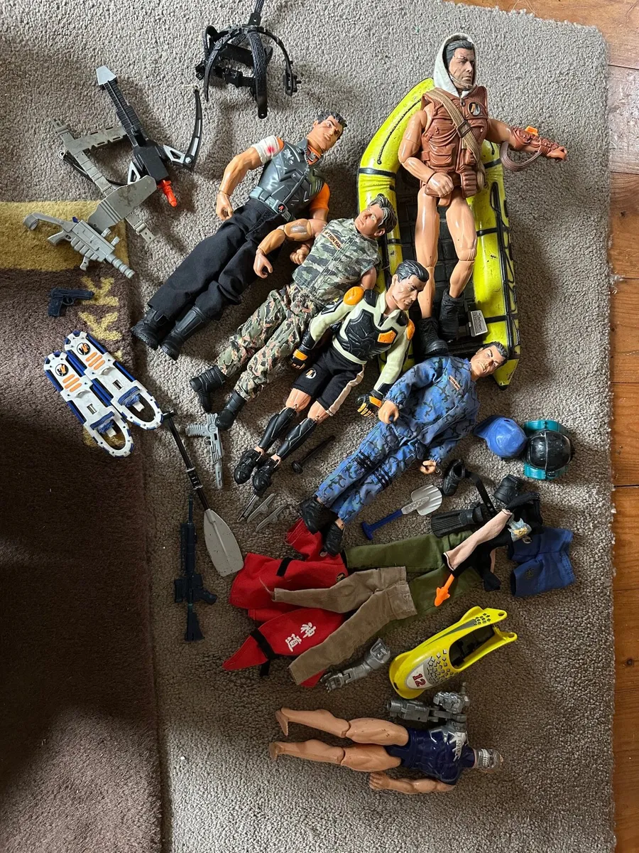 Vintage action men - Image 1